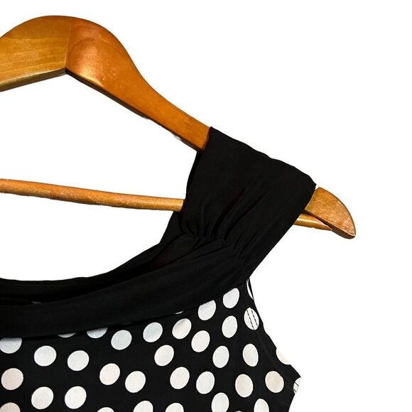 3 for $30! Suzy by Suzy Shier black and white tank - Picture 6 of 9
